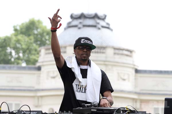 DJ SPINN VS TASO - 2014-06-01 - PARIS - Parc de Bagatelle - 